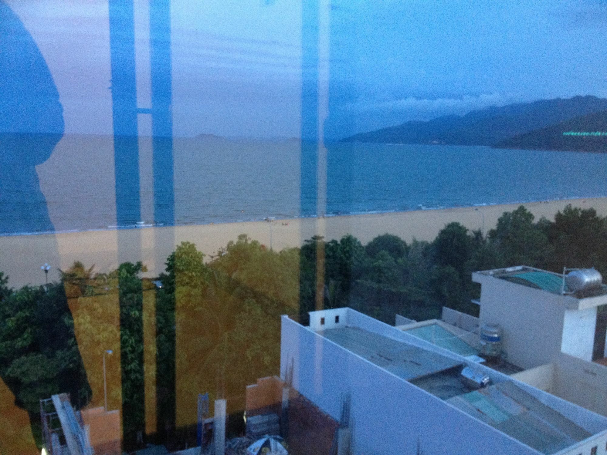 Au Lac Hotel Quy Nhon Exterior foto